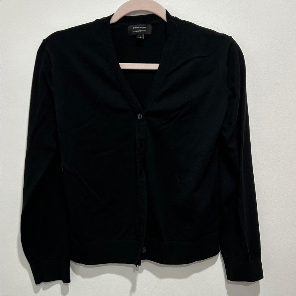 Banana Republic Black V-Neck Button-Front Cardigan